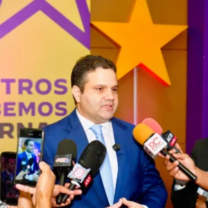 Richard Medina: "La canasta familiar golpea sin piedad a los hogares dominicanos