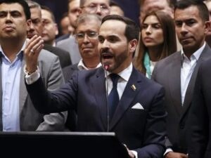 abelardo-de-la-espriella-asume-presidencia-colombia-0194405f-focus-0-0-400-300