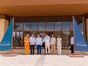 abren-welcome-center-de-punta-bergantin-a646c442-focus-0.03-min0.18-400-300