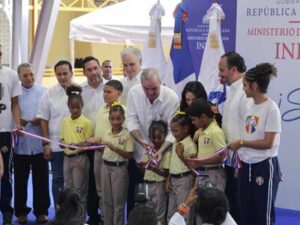 centro-educacional-santo-cura-de-ars-recibe-nuevo-techado-e6fba225-focus-0-0-400-300