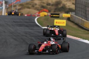 charles-leclerc-ferrari-lewis-2