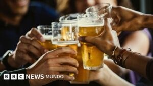 Jóvenes de RD cambian el alcohol por ansiolíticos: la nueva "generación sobria" y sus riesgos
