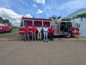 denuncian-camion-de-bomberos-lleva-mas-de-un-ano-averiado-302a386f-focus-0-0-400-300