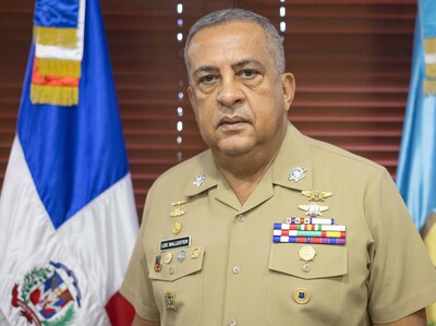 denuncias-contra-agentes-desafian-el-control-migratorio-en-rd-d8e5a702-focus-min0.08-0.45-400-300