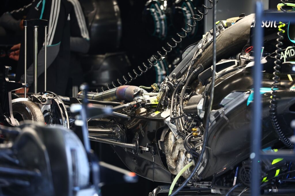 dettaglio-tecnico-mercedes-w17-1