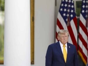 donald-trump-trump-dice-que-no-hay-minas-en-estrecho-de-ormuz-c8a29fc1-focus-0.5-min0.24-400-300