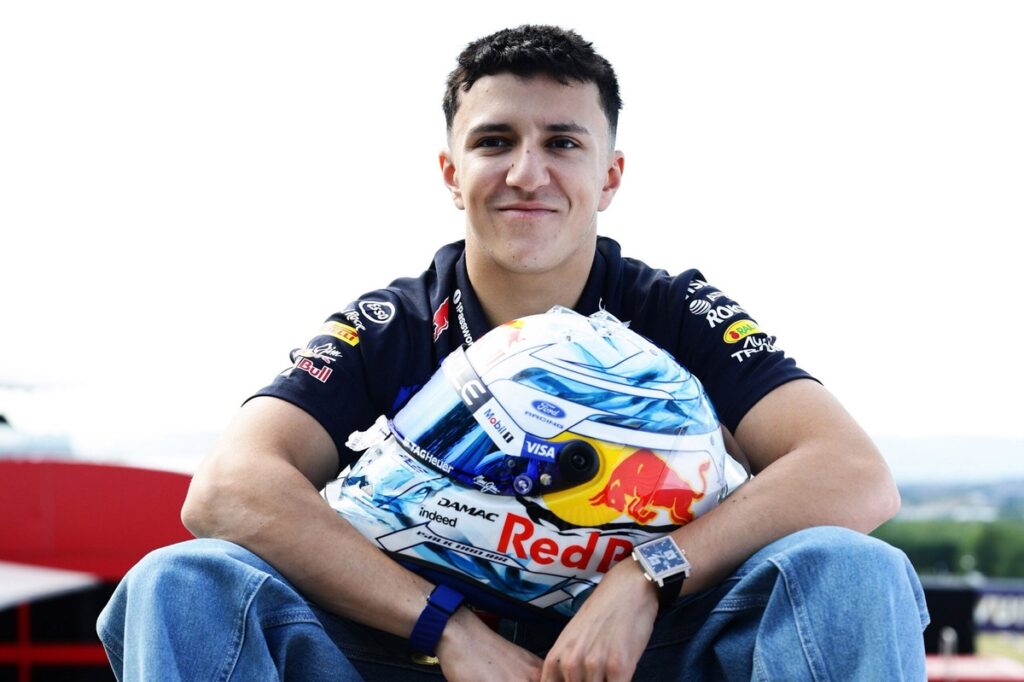 isack-hadjar-red-bull-racing
