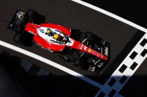 lewis-hamilton-ferrari