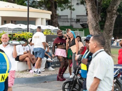 lgbtiq-realiza-caravana-en-las-calles-de-santo-domingo-6e10444c-focus-0-0-400-300
