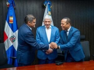 ministro-de-obras-publica-posesiona-al-nuevo-director-del-intrant-b1ae297f-focus-0-0-400-300