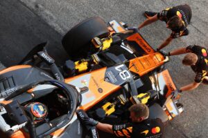 oscar-piastri-mclaren-2