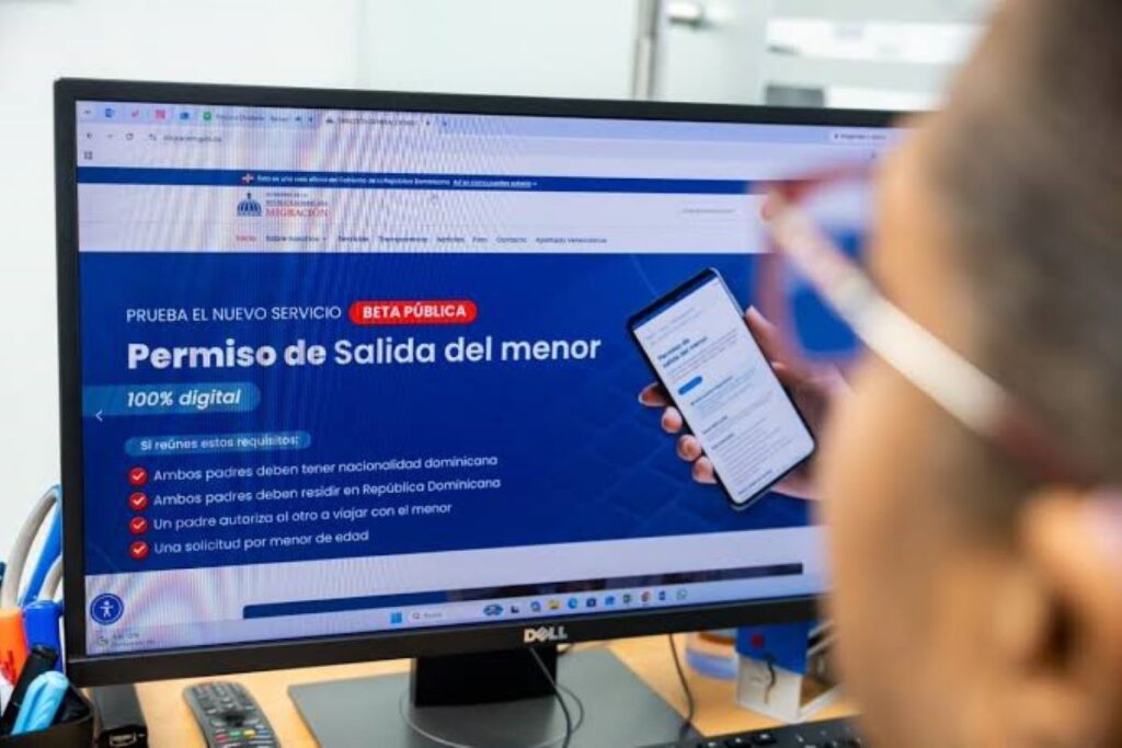 Migración digitaliza el permiso de salida de menores: servicio regular ya está disponible