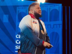saul-mena-la-da-el-primer-oro-a-rd-en-esports-44dc1a13-focus-0.02-0.63-400-300
