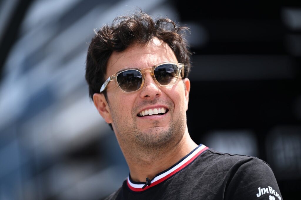 sergio-perez-cadillac-racing-1