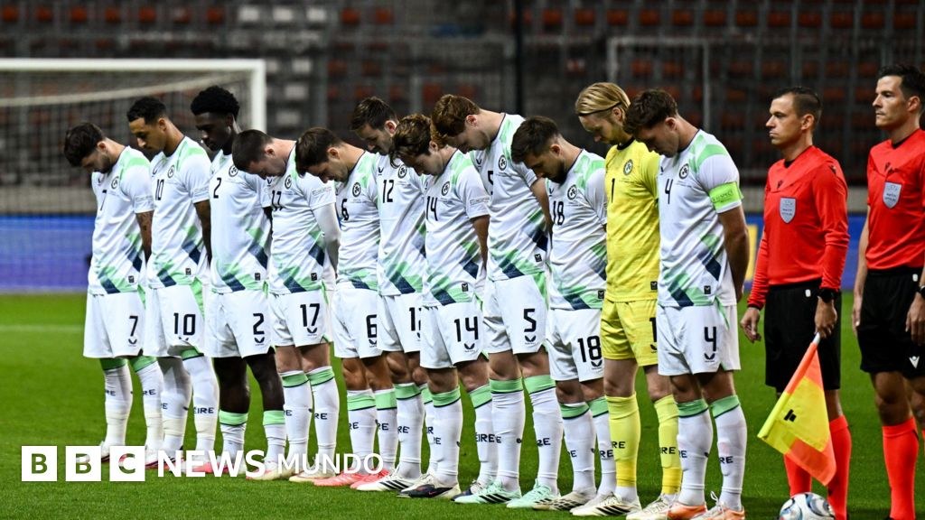 Irlanda protesta antes de jugar contra Israel para visibilizar la crisis en Gaza