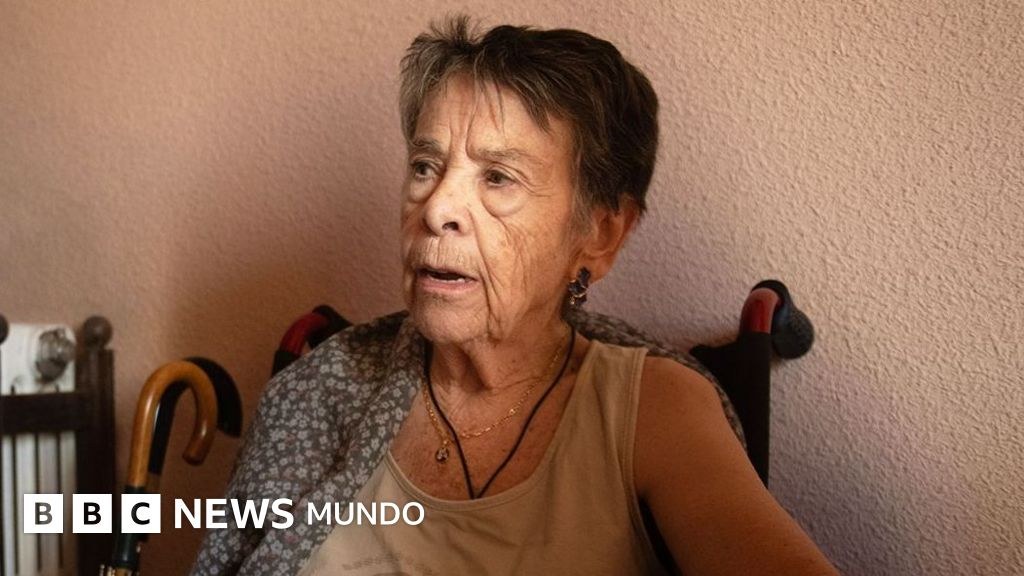 Desahucian a Maricarmen, de 87 años, y destapan la grave crisis de vivienda en España