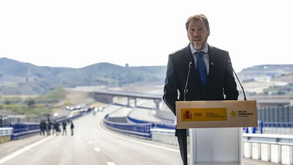 Óscar Puente destroza el GP de España de F1 y a Madring: "La carrera ha sido un auténtico truño