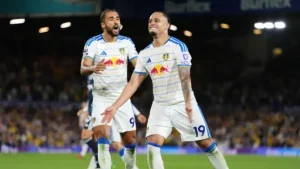 Leeds United arrolla 4-1 al Newcastle y extiende su imparable racha en la Premier