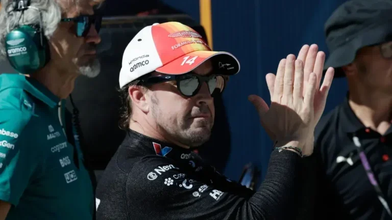 Alonso firma el contrato más lucrativo de su trayectoria con Aston Martin en la F1