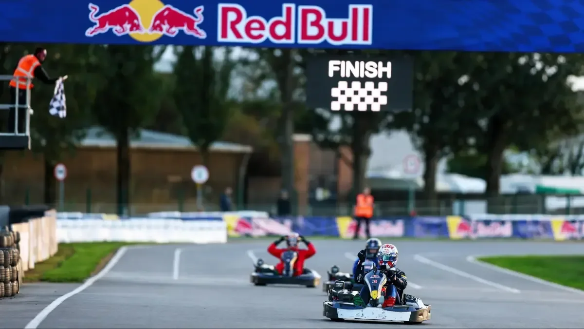 Verstappen desata su furia en karts: supera a 100 pilotos y firma una victoria histórica