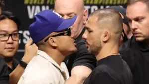 Joshua Van humilla a Pantoja antes de UFC 331: "Soy su padre