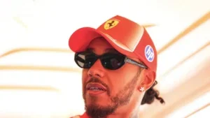 Hamilton rompe el silencio y despeja rumores de crisis interna en Ferrari