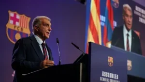 Laporta evoca a Jorge Messi antes de revelar el homenaje a Leo