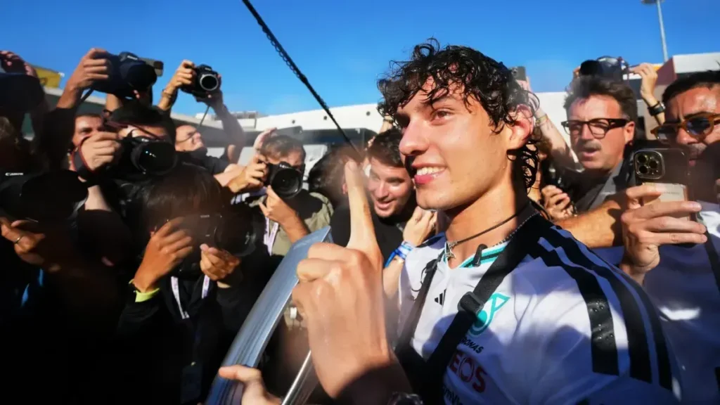 Mercedes acelera su apuesta por el título mundial con paquete de mejoras en Malasia