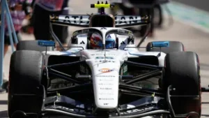 Sainz se juega su futuro en Bakú con un Williams renovado y sorpresas técnicas