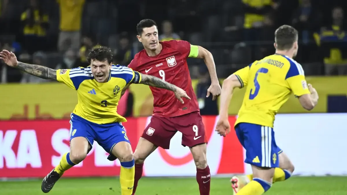 Suecia sorprende y vence a una Polonia que solo reaccionó con Lewandowski al final