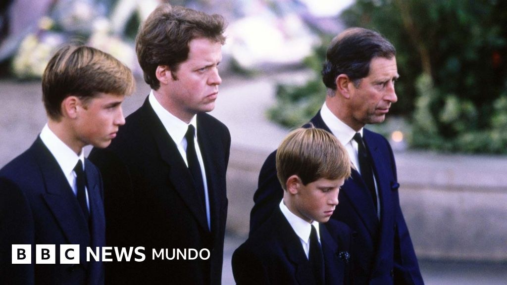 Carlos III le dijo a Carlos Spencer que la princesa Diana se olvidaría pronto tras su muerte