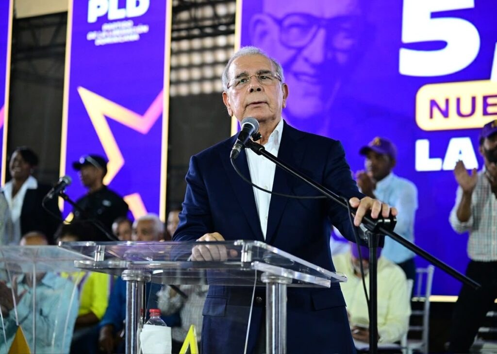 Danilo Medina: 8 de cada 10 dominicanos sienten que el país va en dirección incorrecta