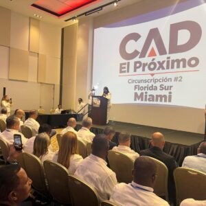 Dirigentes del PRM en Chile asisten a seminario en Miami sobre los Comandos de Apoyo a David