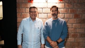 El-pintor-y-asesor-estrategico-dominicano-Mario-Davalos-355x200-1