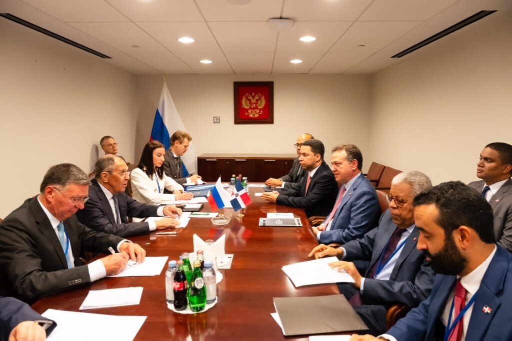 Bisonó se reúne con Lavrov para afianzar lazos diplomáticos entre República Dominicana y Rusia