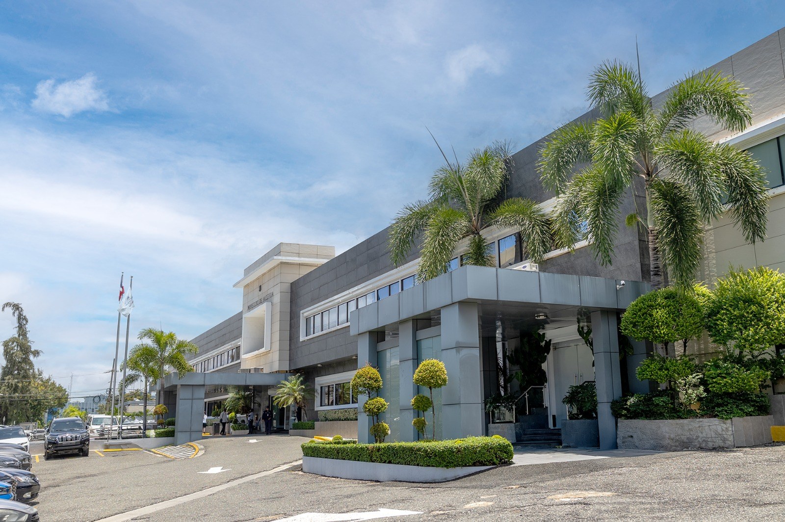 RD coloca US$1,600 millones en bonos y alivia presión sobre su deuda