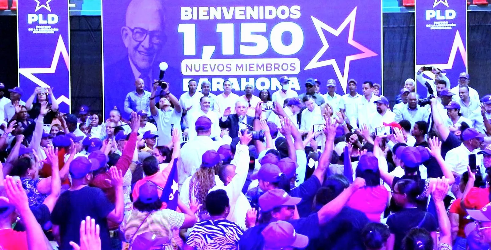 PLD suma 1,150 nuevos militantes en Barahona y refuerza su estructura en el sur