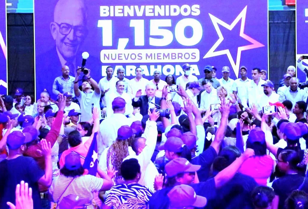 PLD suma 1,150 nuevos militantes en Barahona y refuerza su estructura en el sur