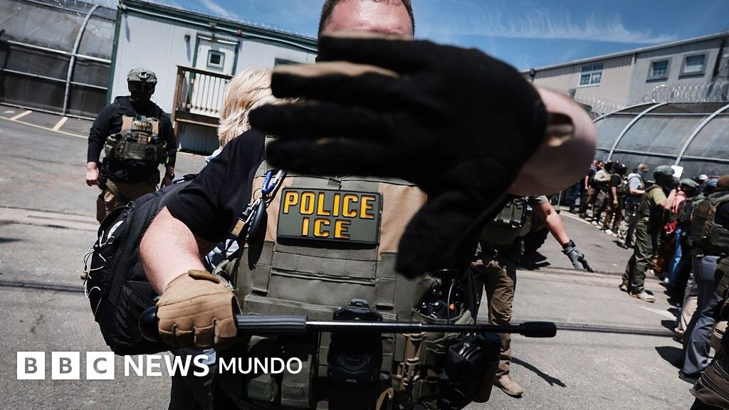 Migrantes en Doral se encierran en casa por temor a redadas de ICE: "Siento que esto es un secuestro