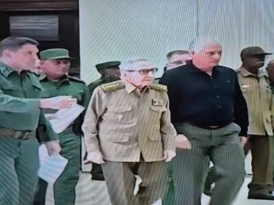 crop-w1383-h922-raul-castro-reaparece-en-acto-publico-85980191-focus-0-0-400-300