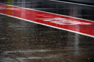 f1-malaysian-gp-2017-rain-and-