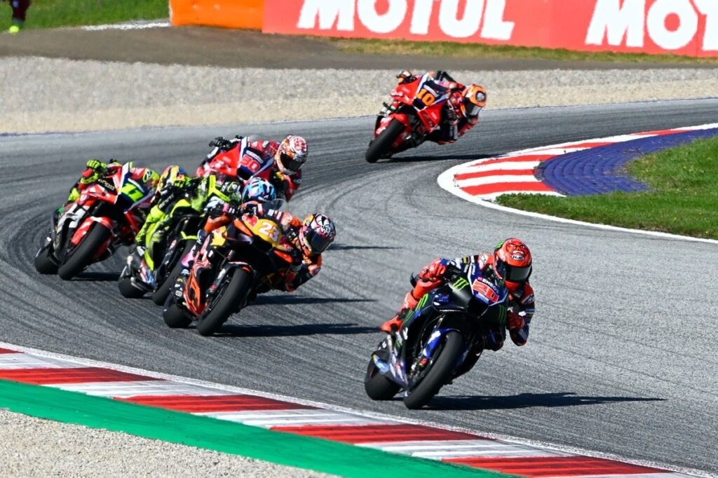 fabio-quartararo-yamaha-factor-2