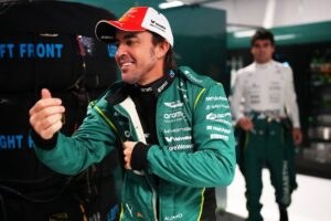 fernando-alonso-aston-martin-2