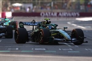 fernando-alonso-aston-martin-r-2