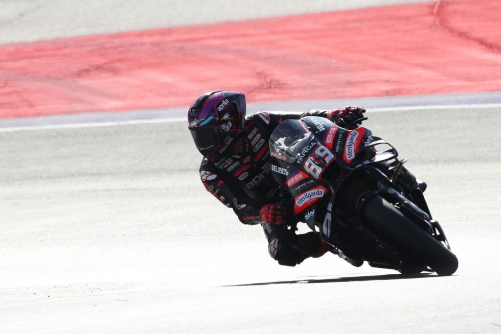jorge-martin-aprilia-racing-te
