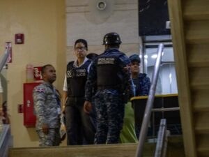 medicos-arrestados-en-allanamientos-por-caso-senasa-adb01527-focus-0-0-400-300