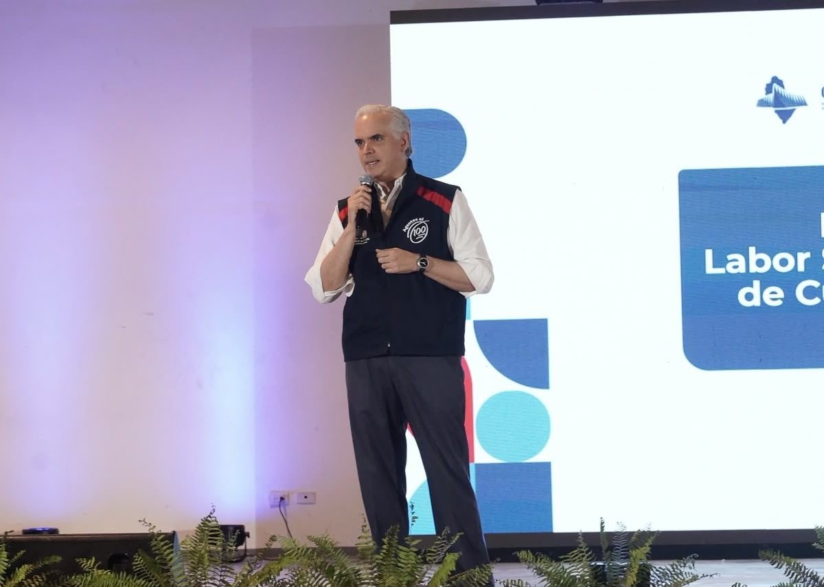 De Camps: el servicio social, clave para forjar jóvenes comprometidos con su entorno