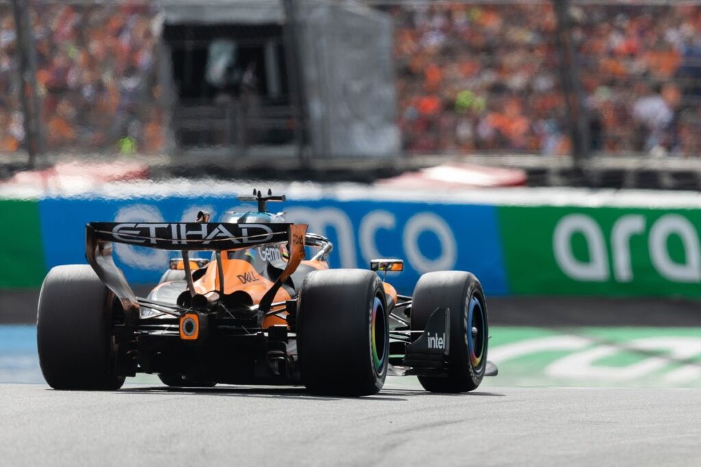 oscar-piastri-mclaren