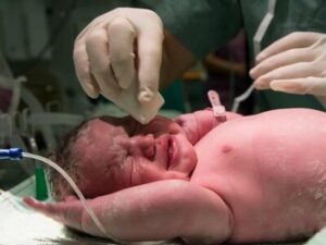 parto-vaginal-o-cesarea-beneficios-y-riesgos-de-ambas-vias-7fbc3ef0-focus-0-0-400-300