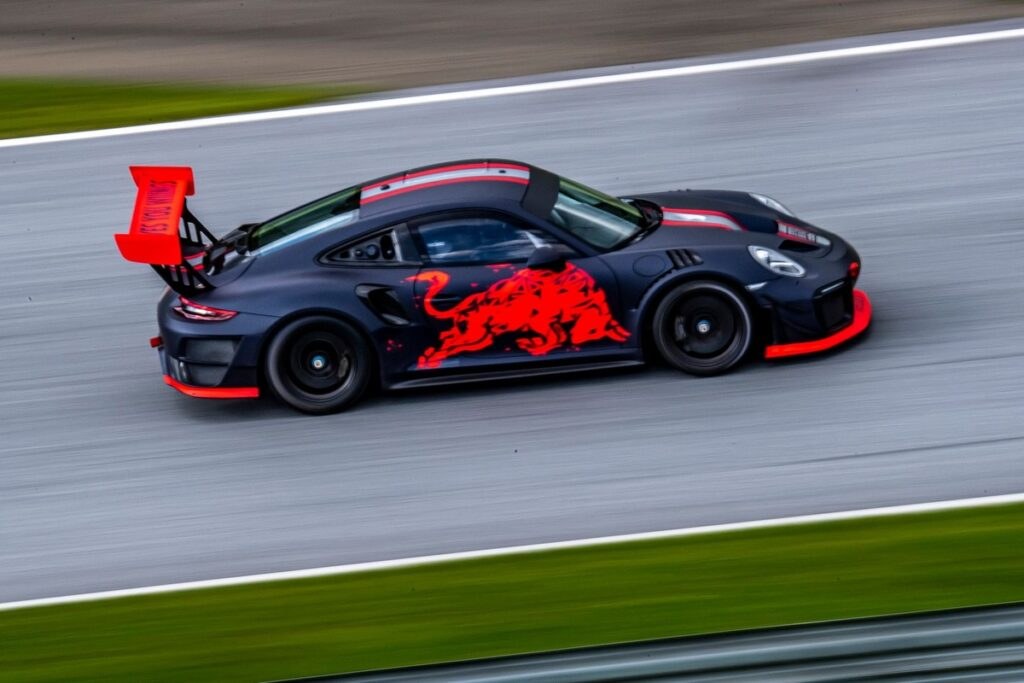 porsche-gt2-rs